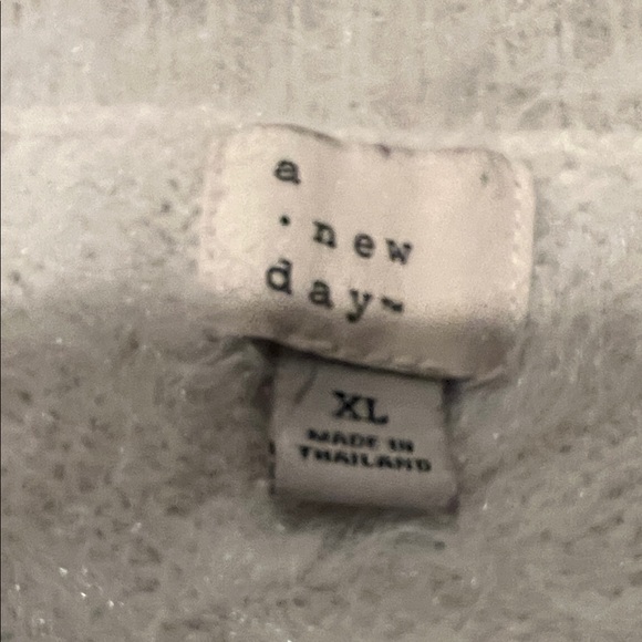 a new day Women's Soft Gray Sweater - Picture 8 of 14